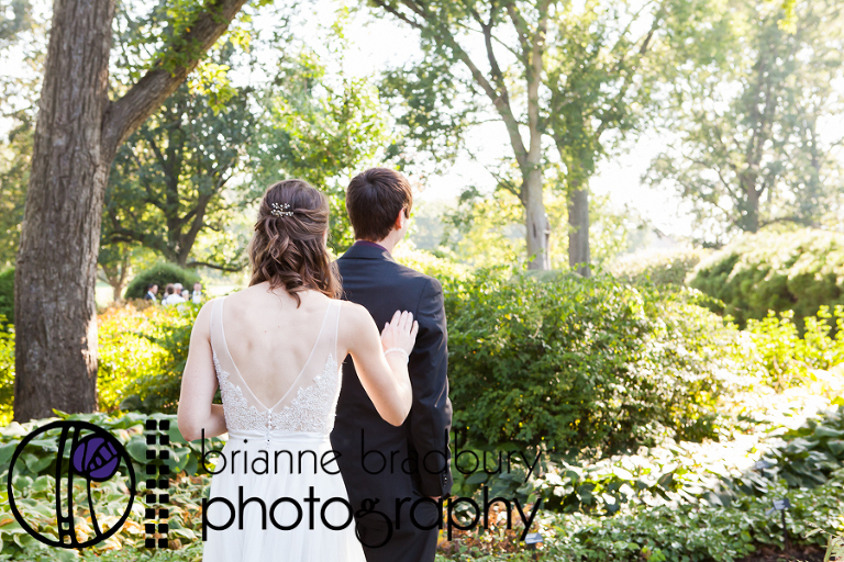 brianne-bradbury-photography-morton-arboretum-fall-wedding-1