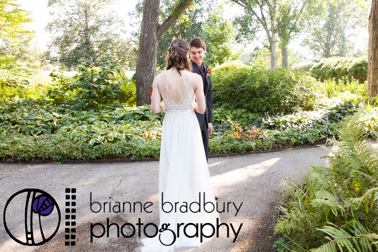 brianne-bradbury-photography-morton-arboretum-fall-wedding-2