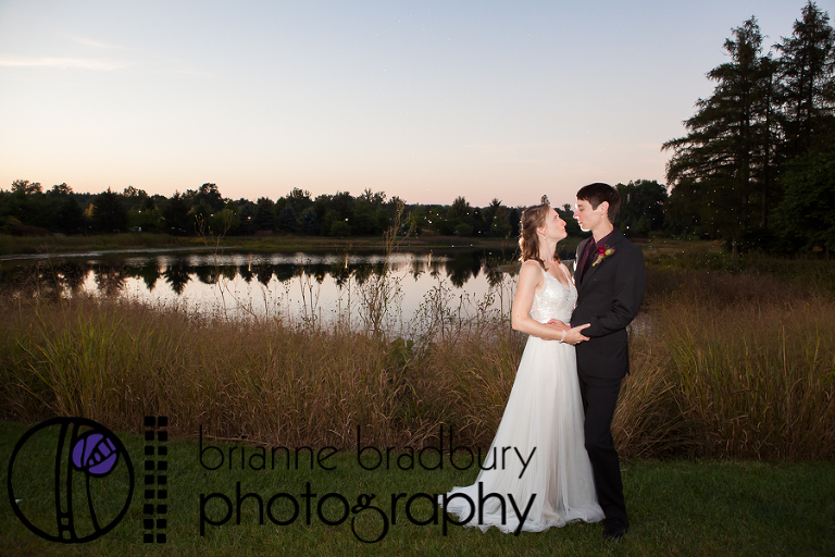 brianne-bradbury-photography-morton-arboretum-fall-wedding-63