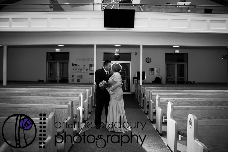brianne-bradbury-photography-elgin-wedding-23